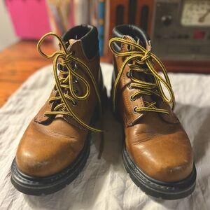 Vintage jcrew lace up leather boots